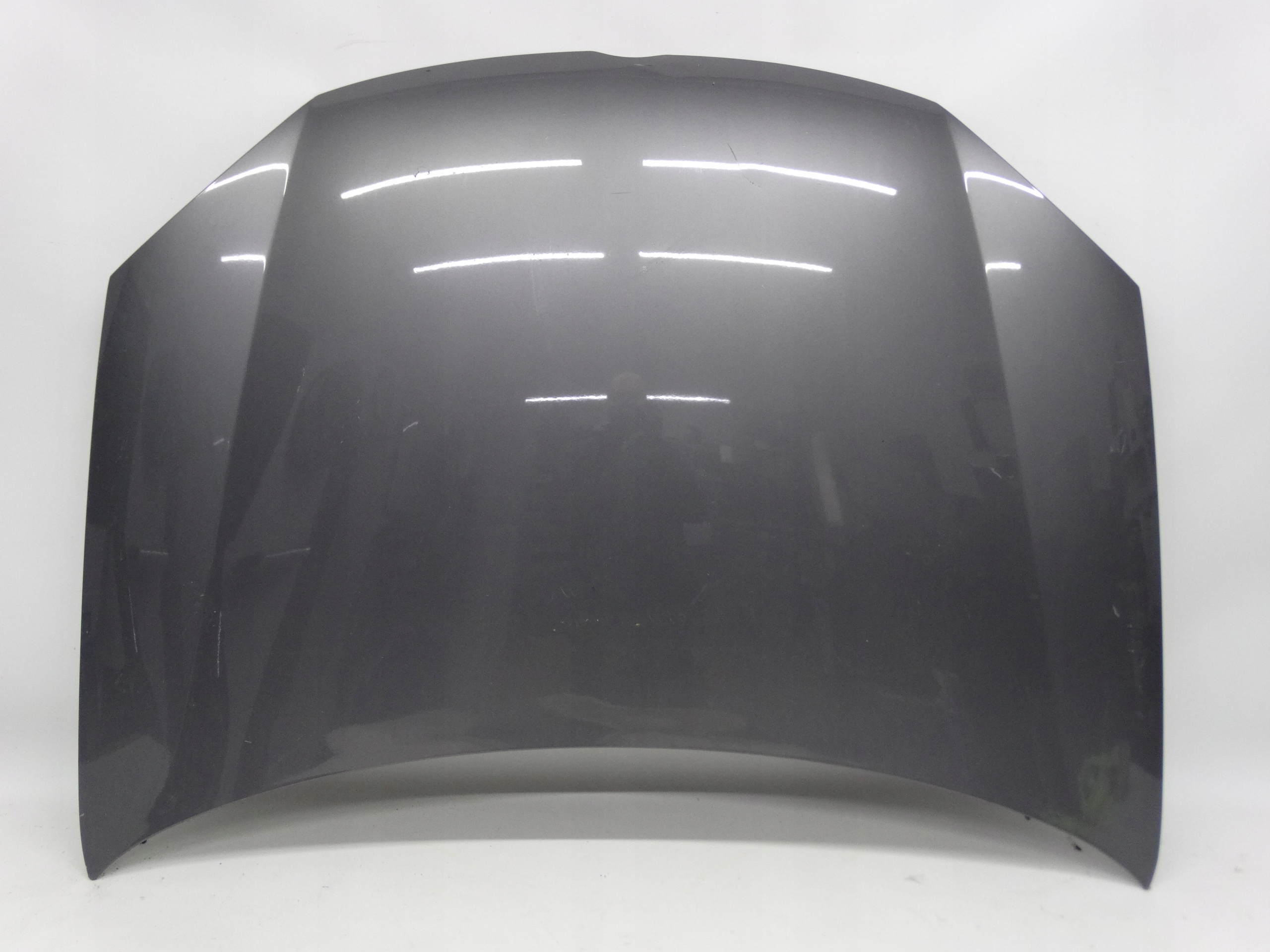 Second image of VW Golf V 1K 2003-2008 maska pokrywa silnika oryginalna