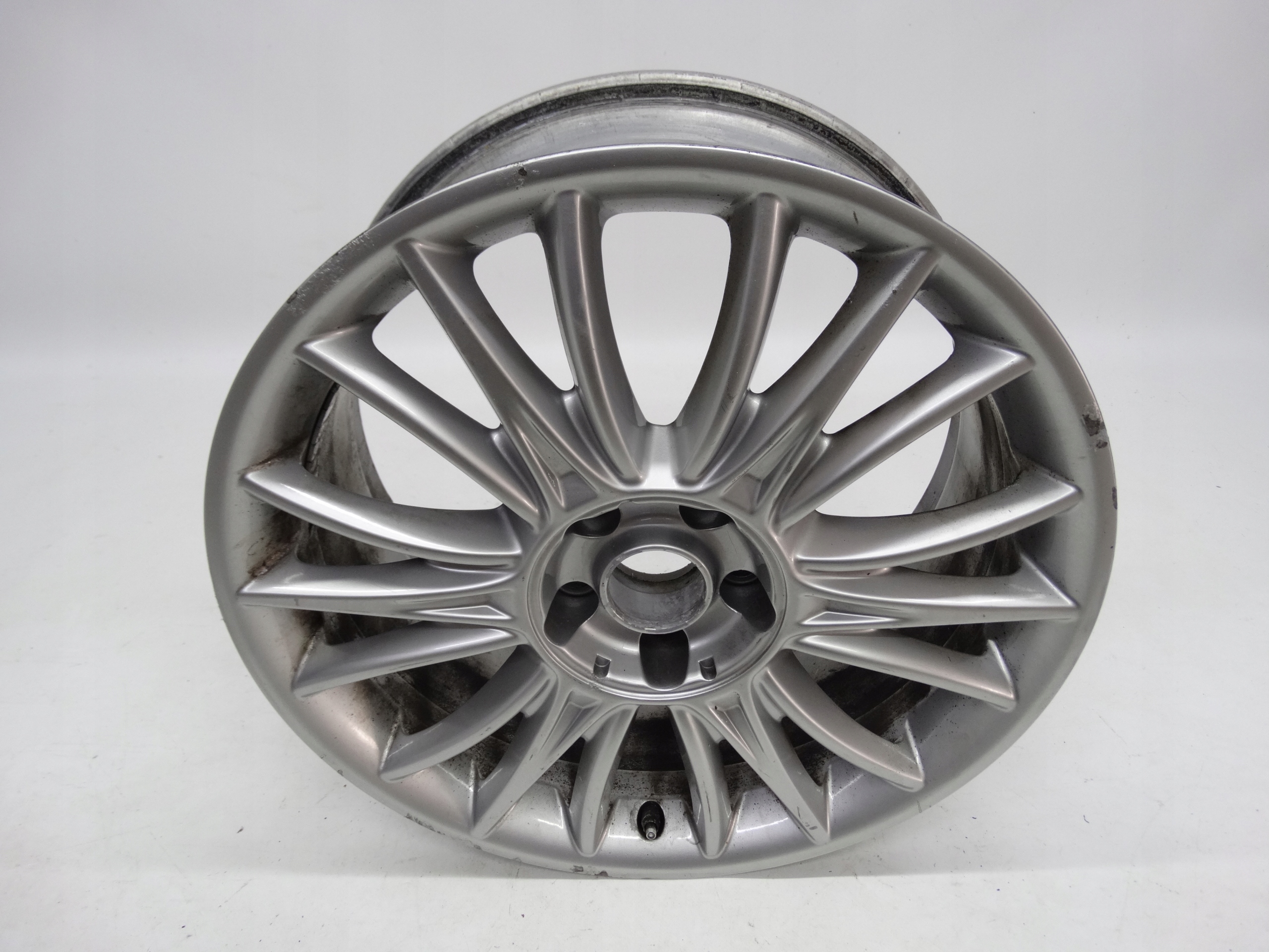 Second image of Maserati Ghibli M157 Quattroporte felga 19 cali 670010508 oryginalna