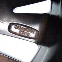 18540888931