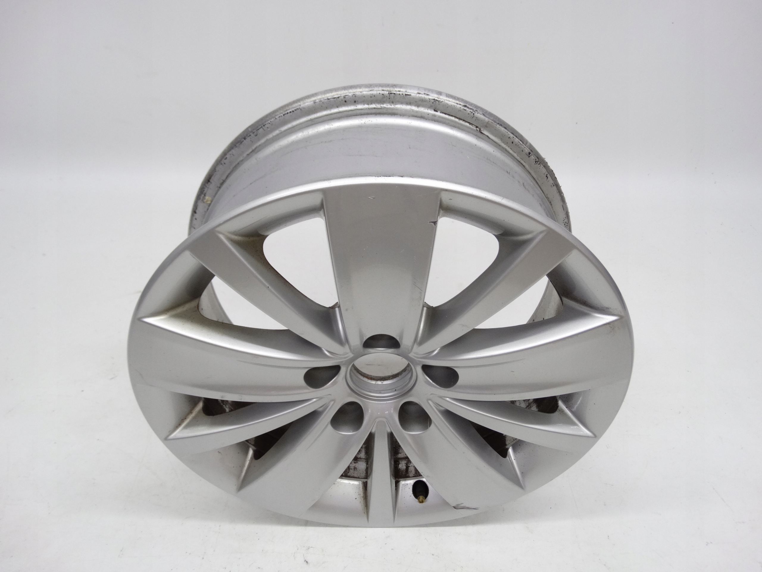 Second image of VW Sharan 7N0 felga 16 cali oryginalna 7N0601025K