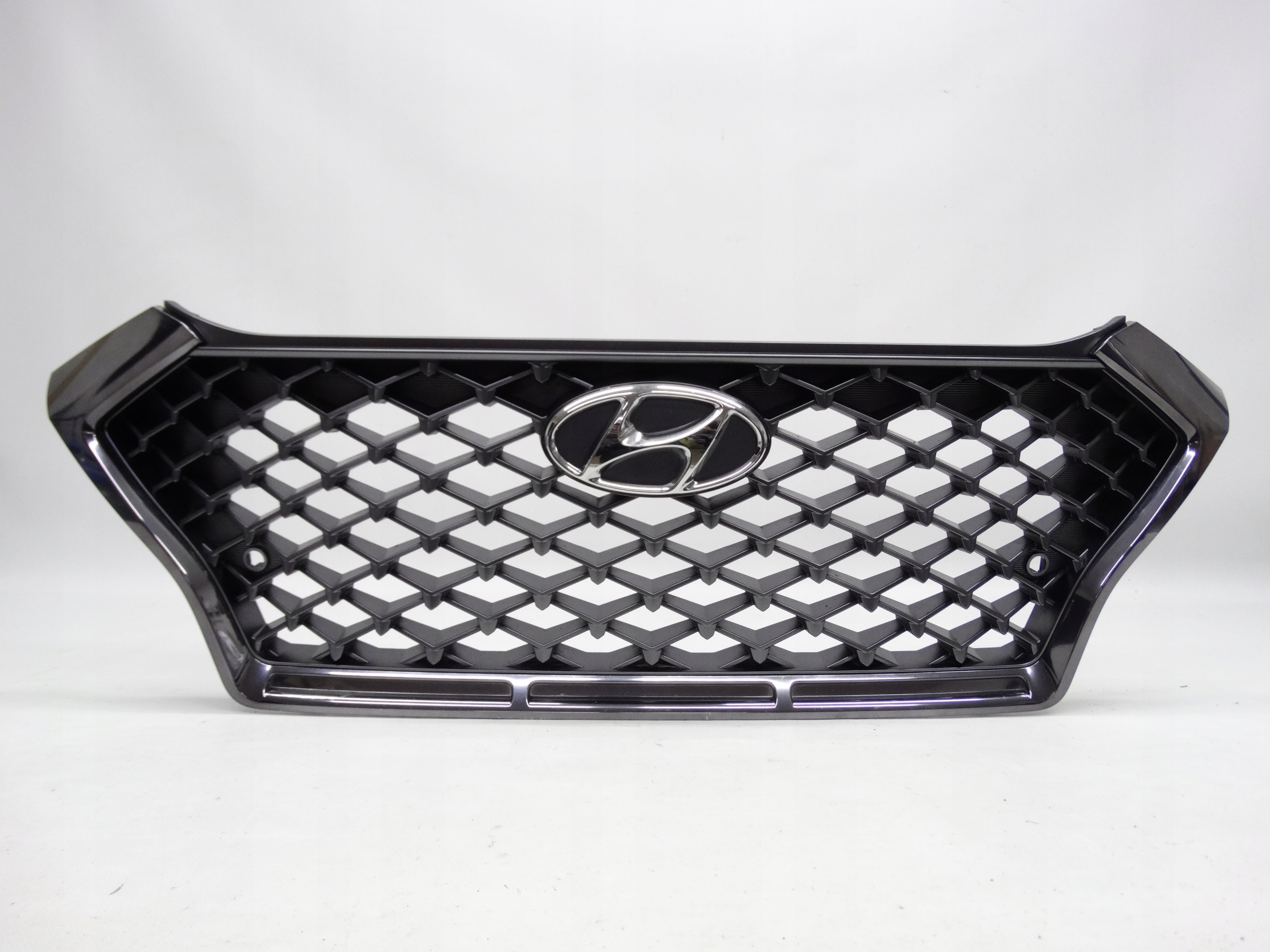 Second image of Hyundai Tucson III N-Line 2018-2020 grill atrapa 86350-D7700 oryginalny