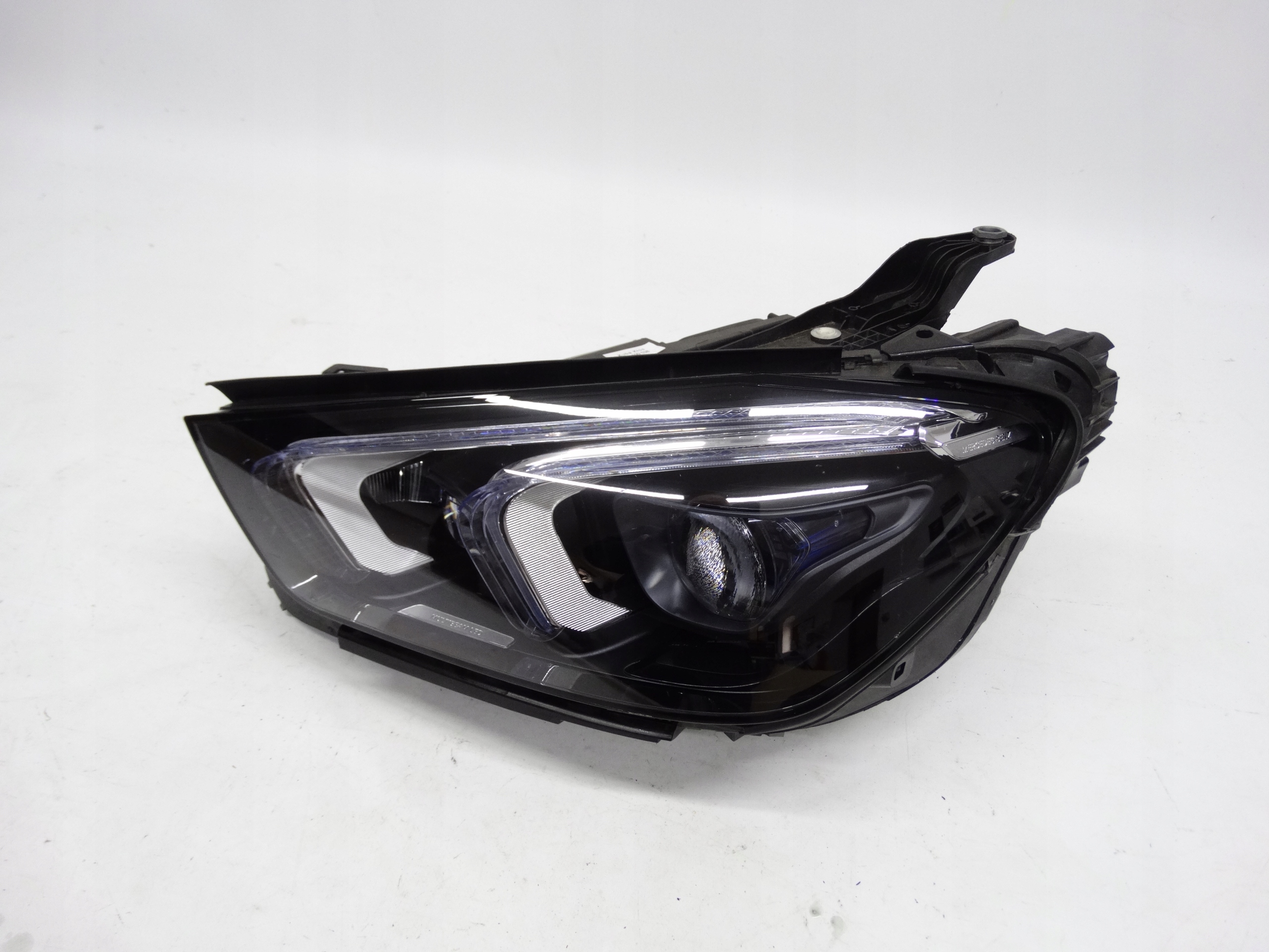Second image of Mercedes GLE II W167 2019-2023 lampa lewa Multibeam LED A1679065906
