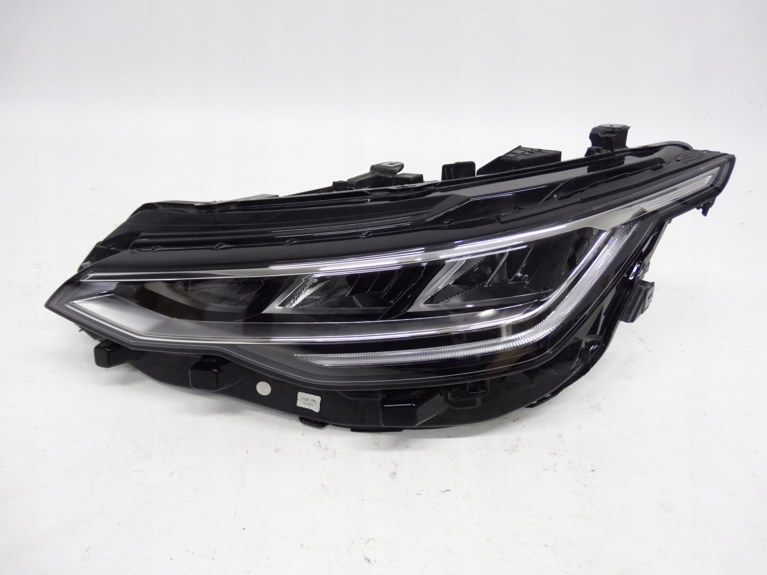 Second image of VW Golf VIII Lift 2024+ lampa lewa Full LED 5H1941005A oryginalna