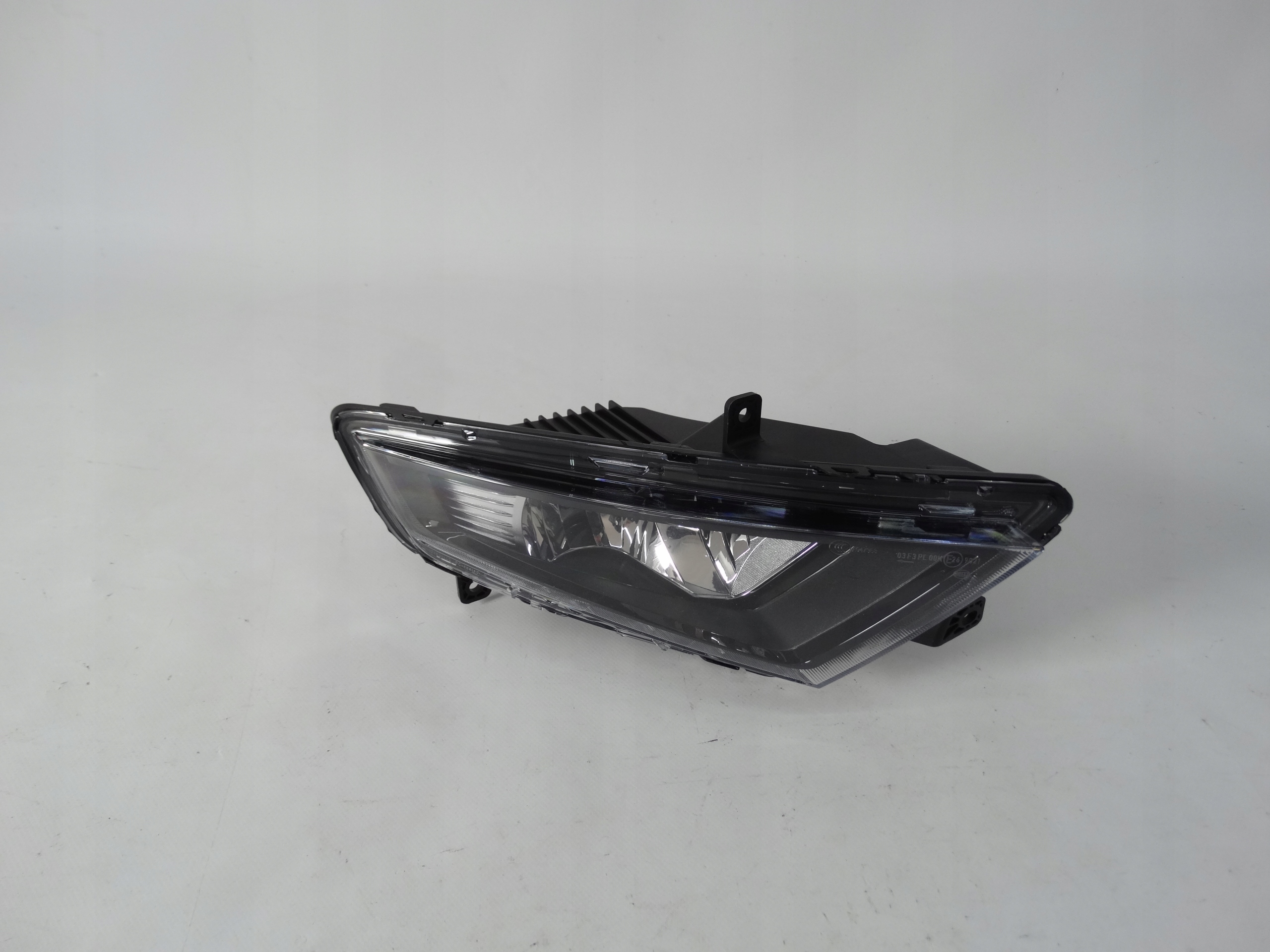 Second image of Seat Leon III FR 5F 2012-2016 halogen prawy 5F0941700A oryginalny NOWY