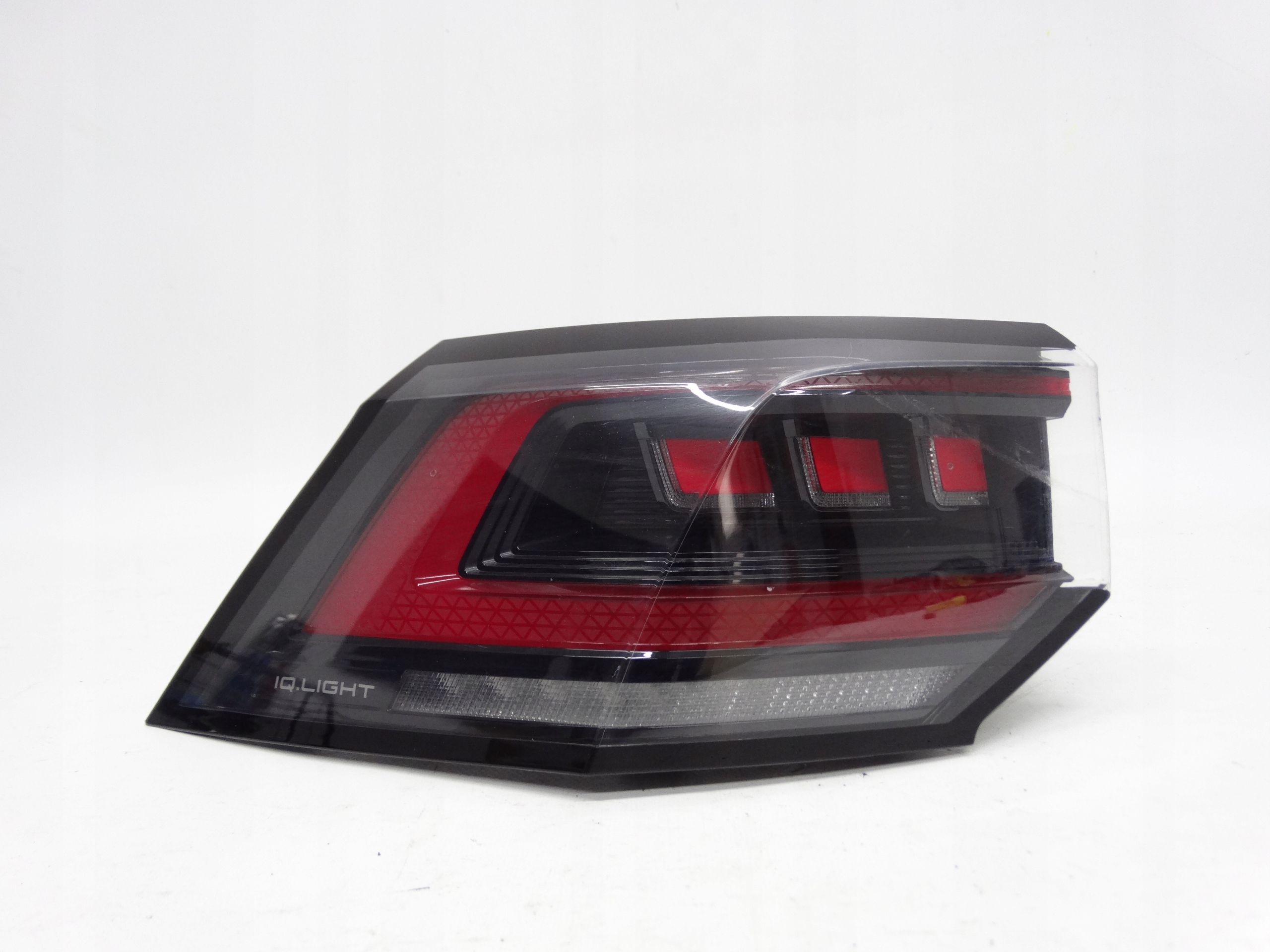 Second image of VW Golf VIII Lift 5H 2024+ lampa tylna lewa LED 5H0945207D oryginalna