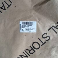 18541937727