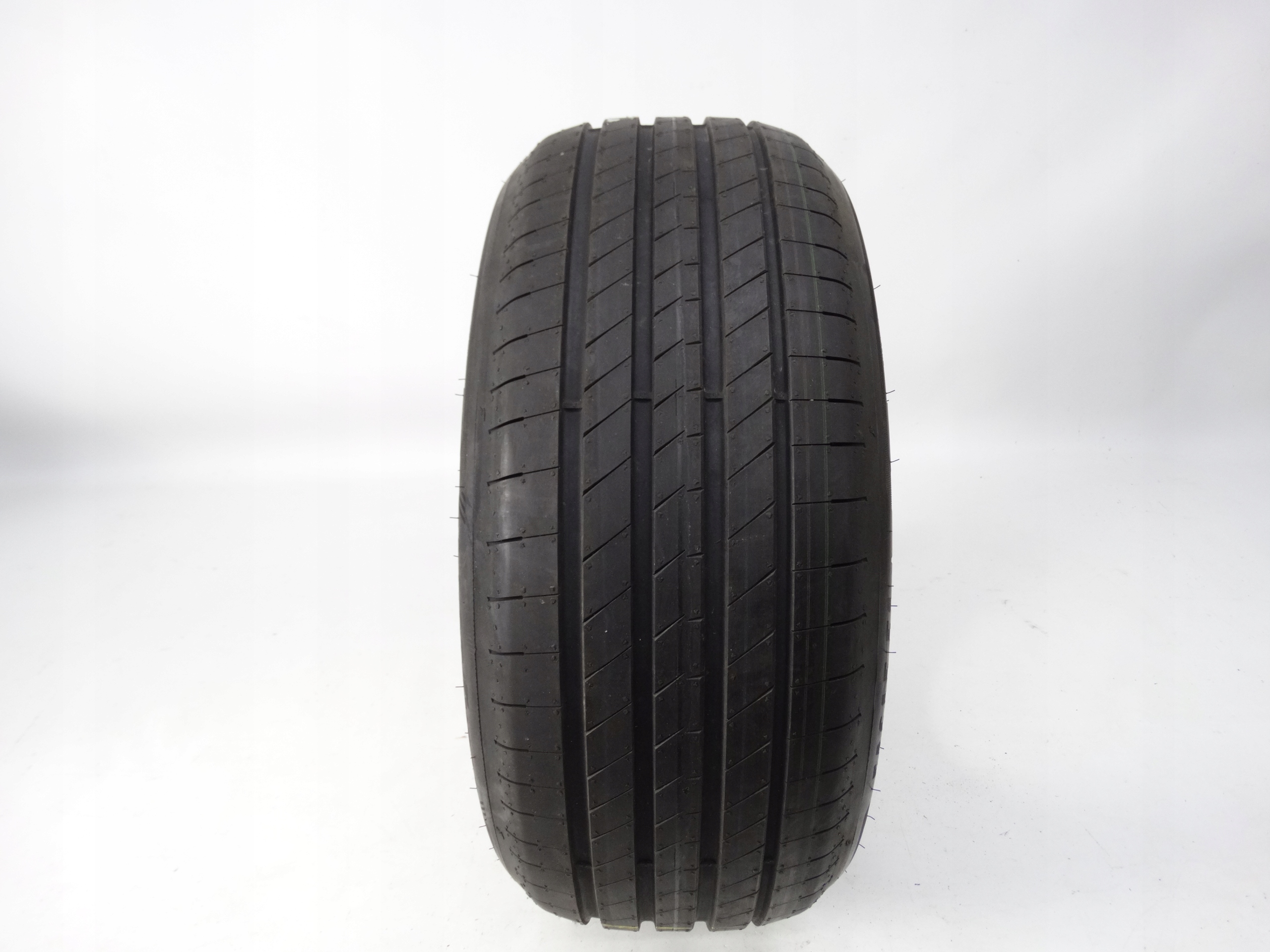 Second image of Goodyear Eagle F1 Asymmetric 6 225/45 R18 95Y XL 6,6mm 2024