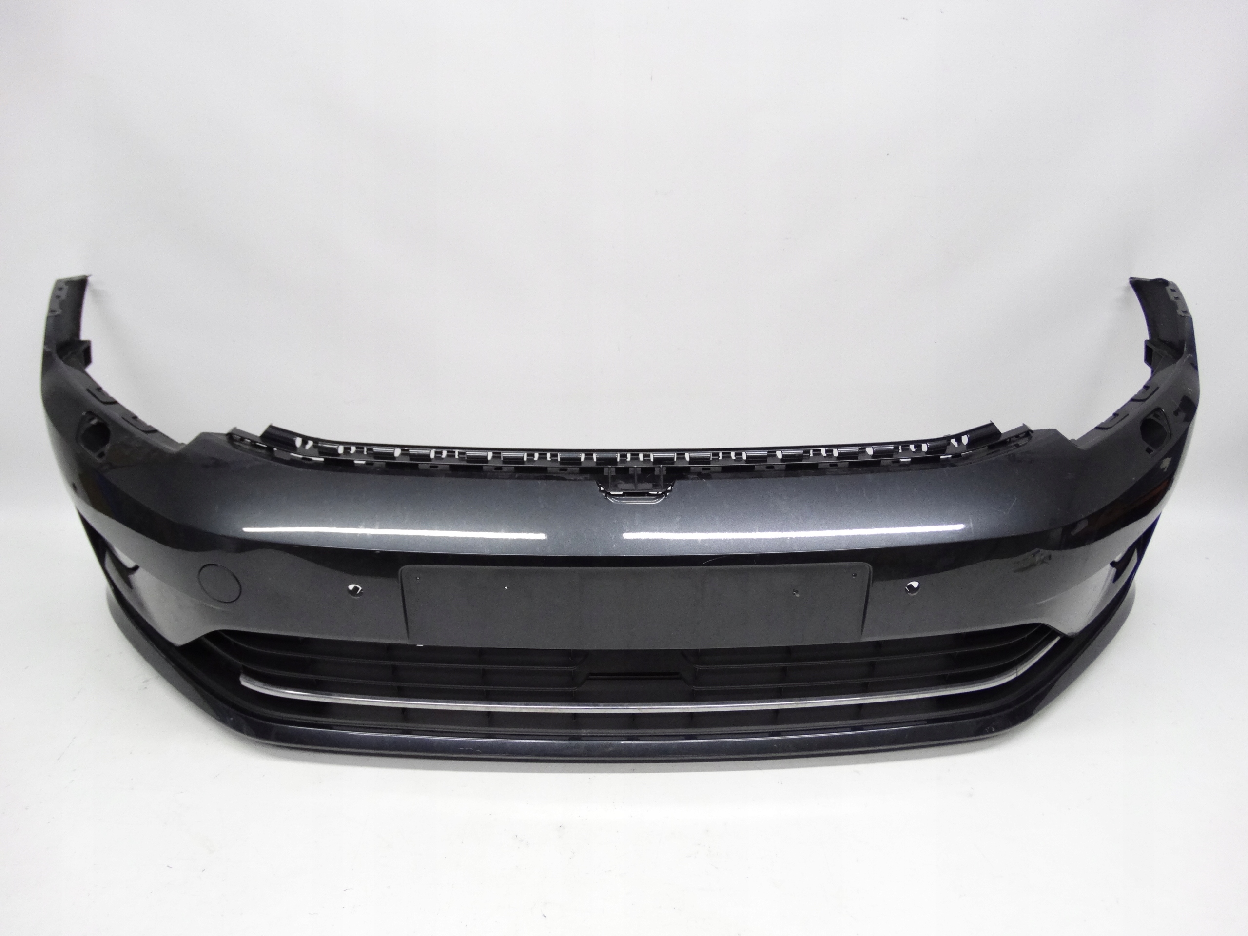 Second image of VW Golf Sportsvan 2014-2018 zderzak przedni 510807221F oryginalny