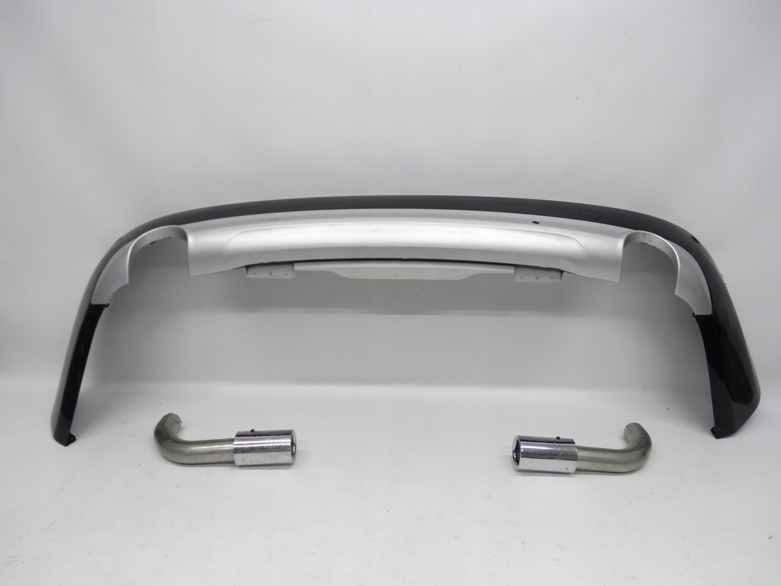 Second image of Volvo XC90 II 2015-2021 zderzak tylny oryginalny 31353430