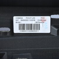 18704286832