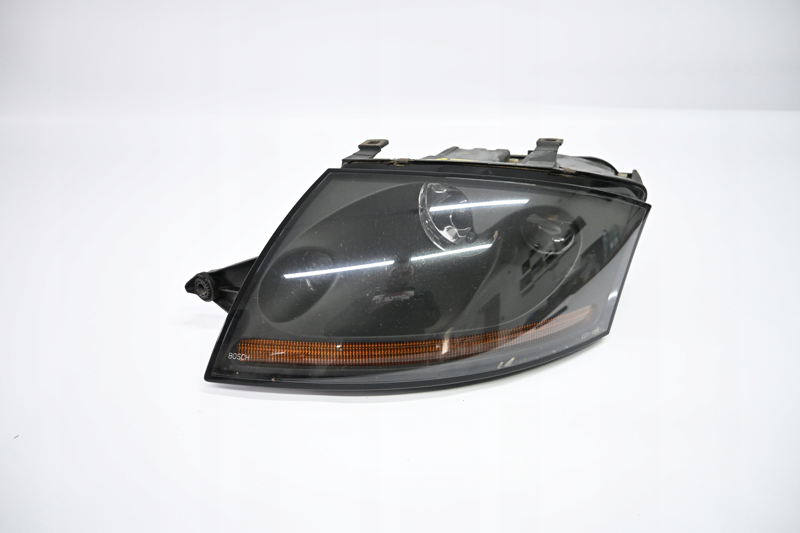 Second image of Audi TT I 8N 1998-2006 lampa prawa Xenon nieskrętny 8N0941003R oryginalna