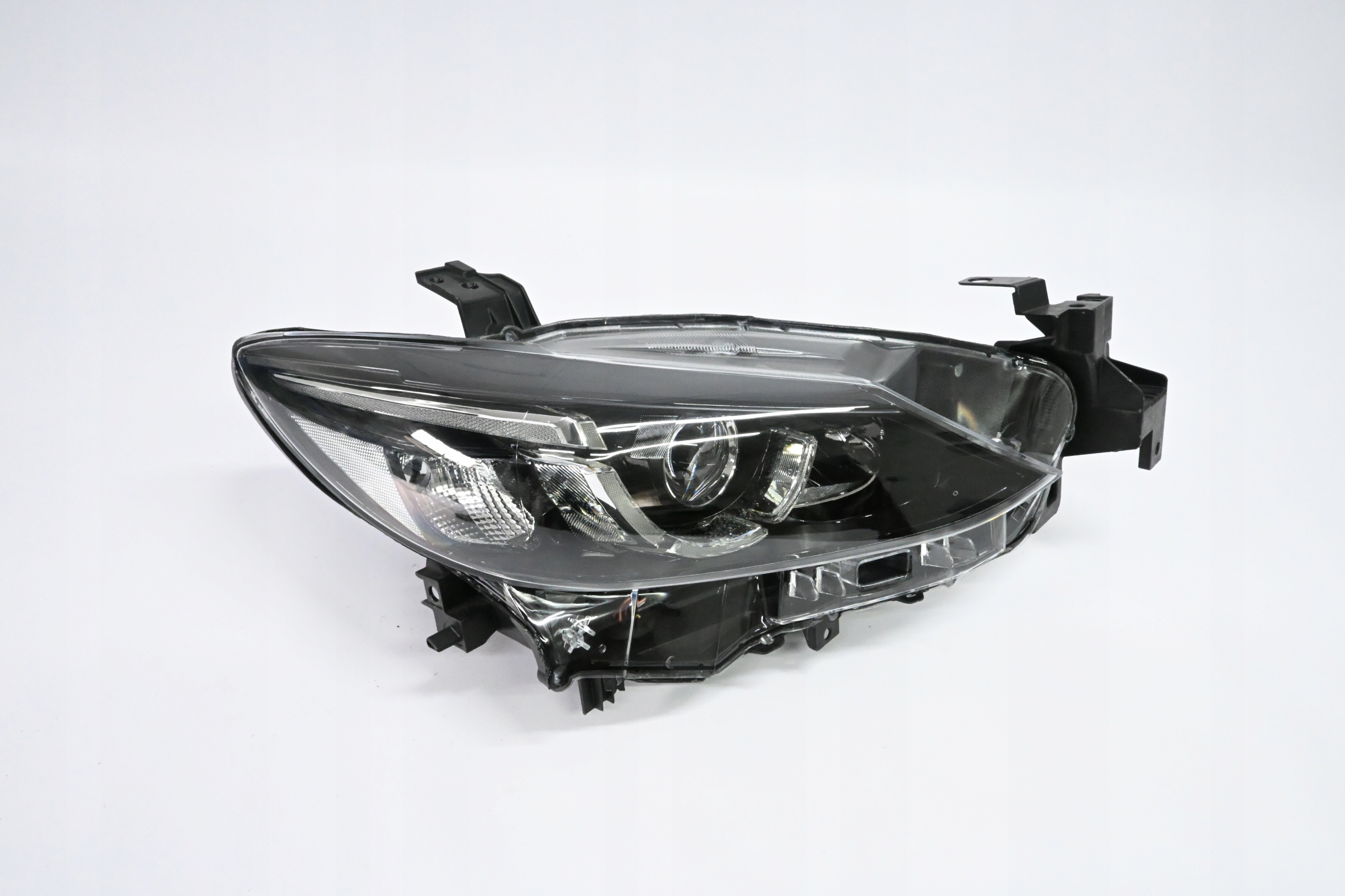 Second image of Mazda 6 III GJ Lift 2014-2018 lampa prawa Full LED oryginalna