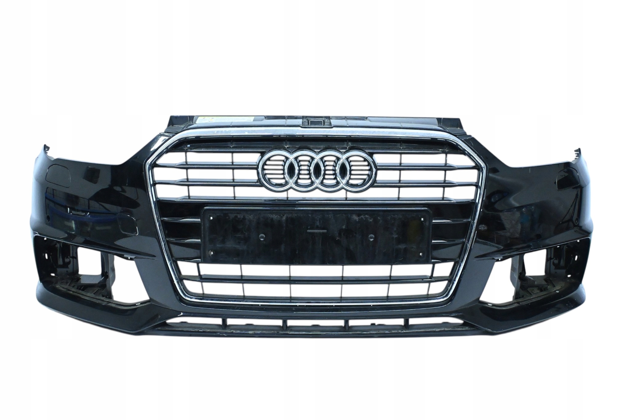 Audi A1 S-Line 8X Lift 2014-2018 zderzak przedni 8XA807437D oryginalny