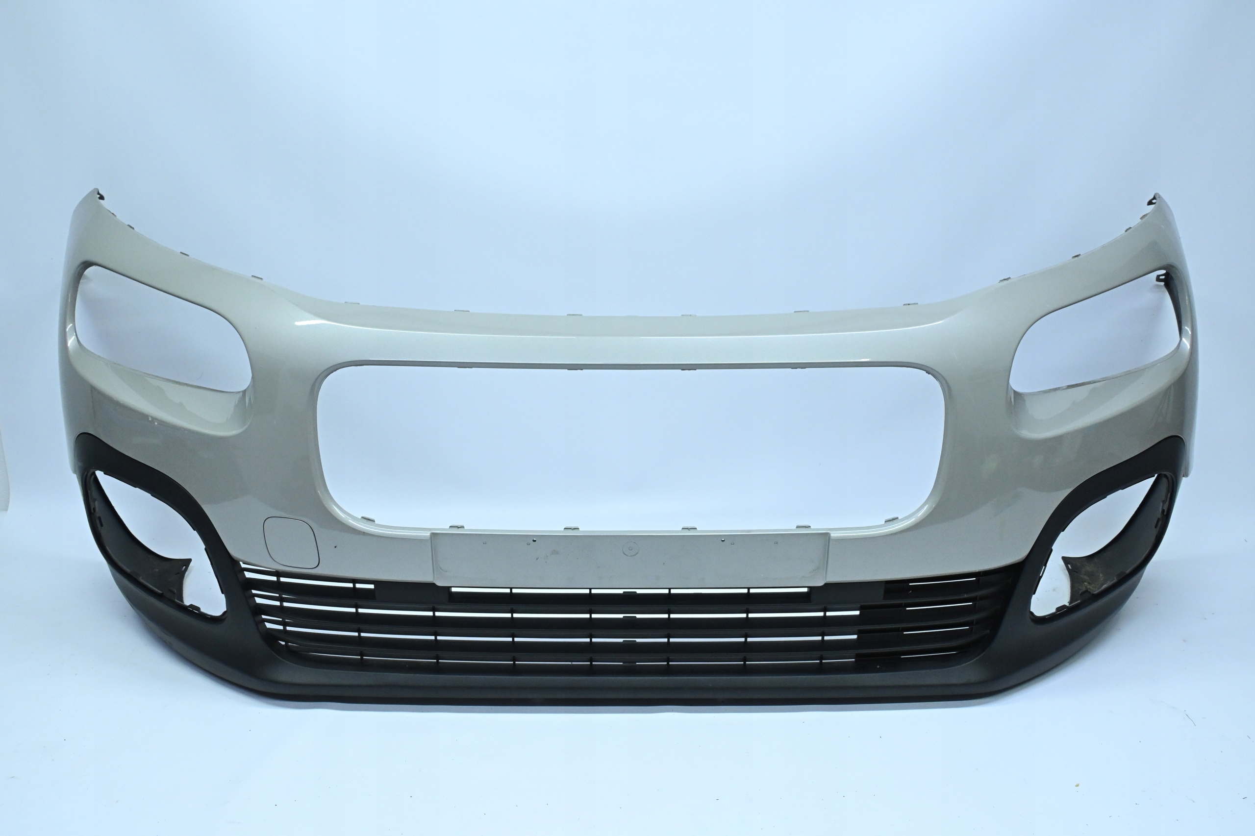 Second image of Citroen Berlingo III 18-23 zderzak przedni bez PDC oryginalny 9816749477