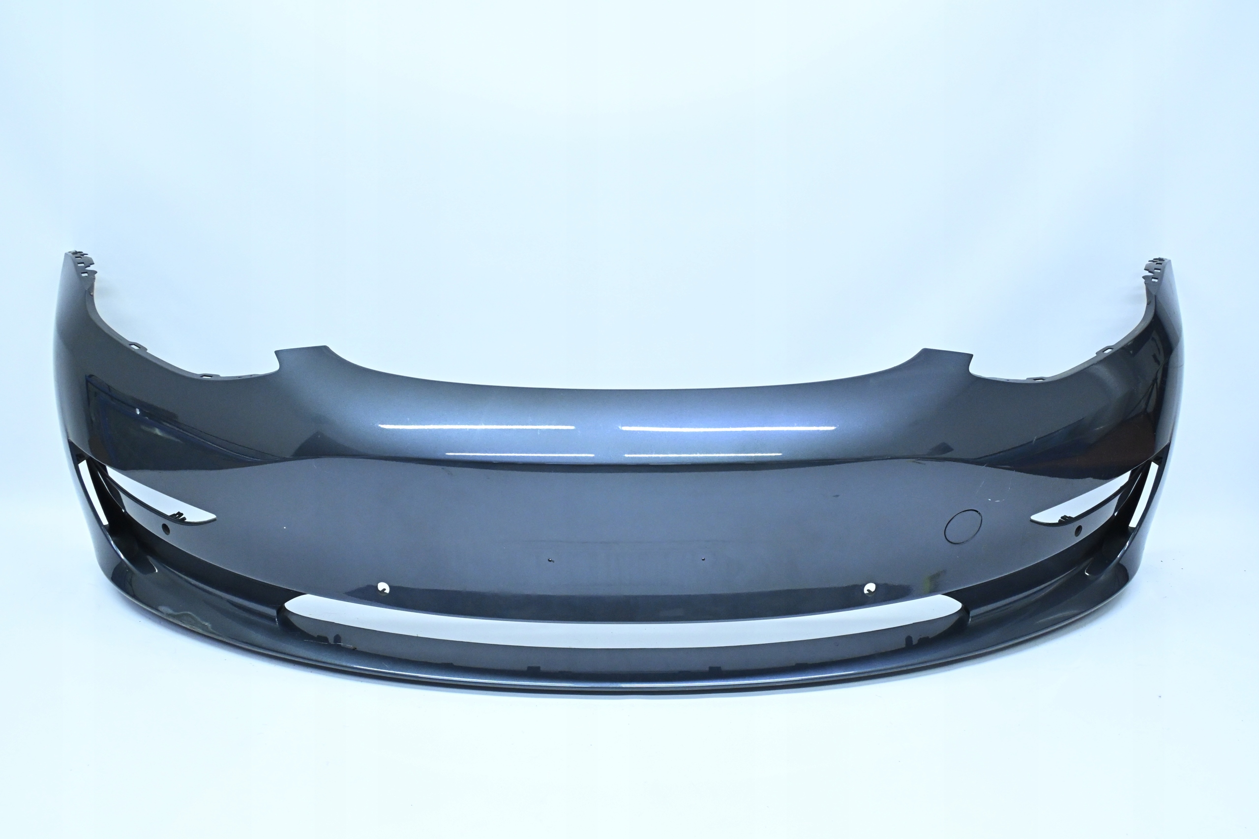 Second image of Tesla Model 3 2017-2023 zderzak przedni oryginalny 1530702-03-B