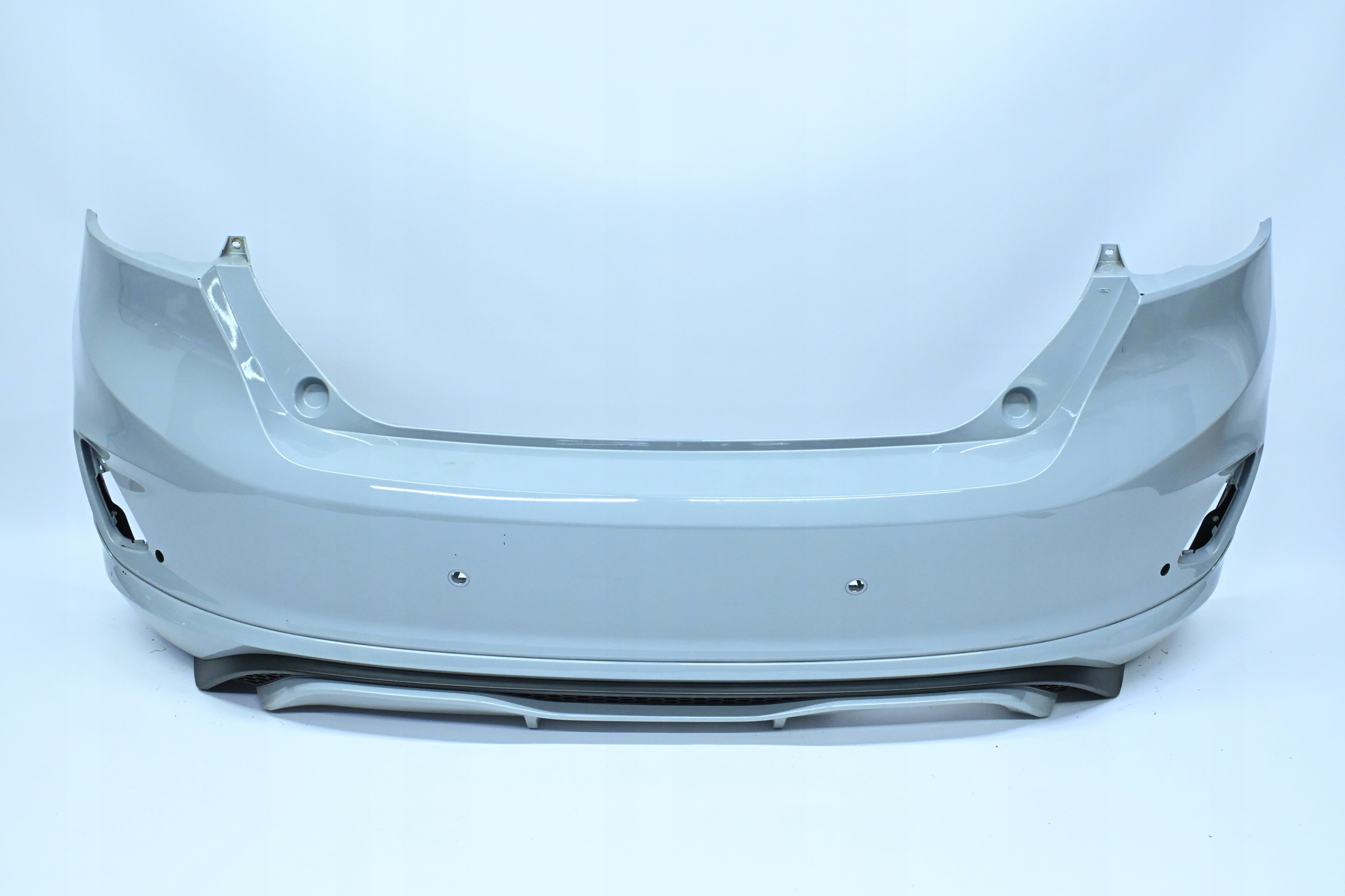 Second image of Ford Fiesta ST Mk8 2018-2023 zderzak tylny oryginalny H1BB-17906-AA