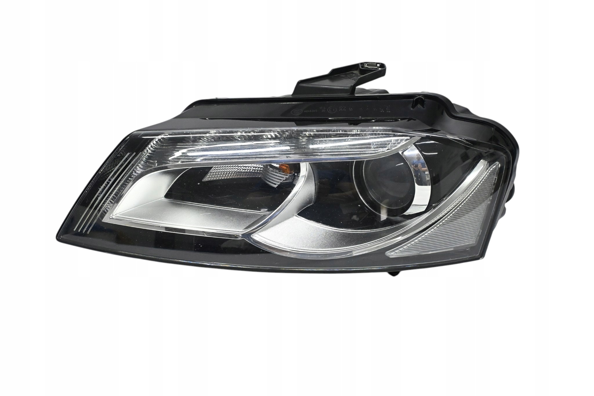 Audi A3 8P Lift 2008-2012 lampa lewa Xenon nieskrętny + LED 8P0941003BE