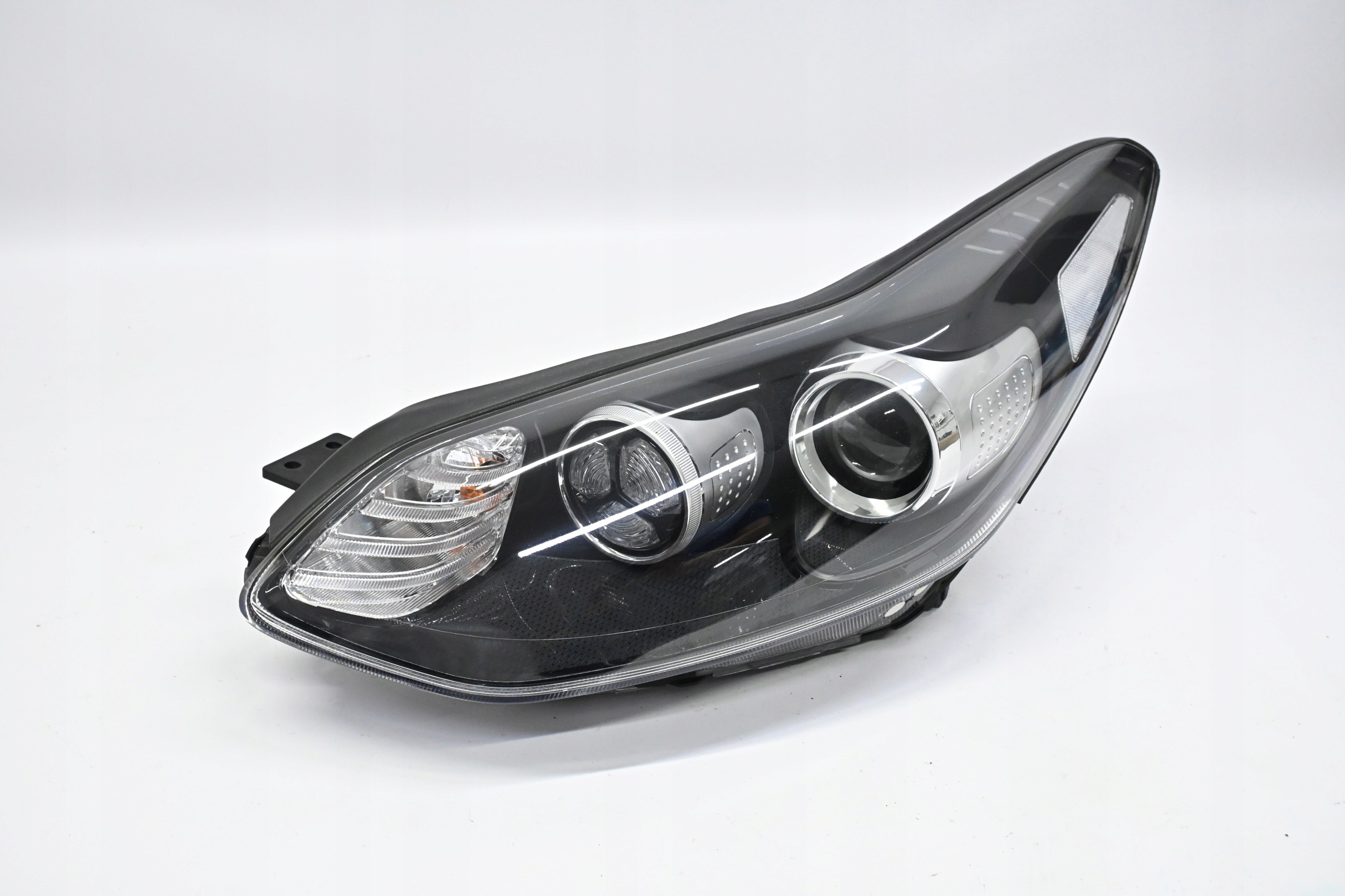 Second image of Kia Sportage IV 2015-2021 lampa lewa zwykła soczewka 92101-F1010 oryginalna