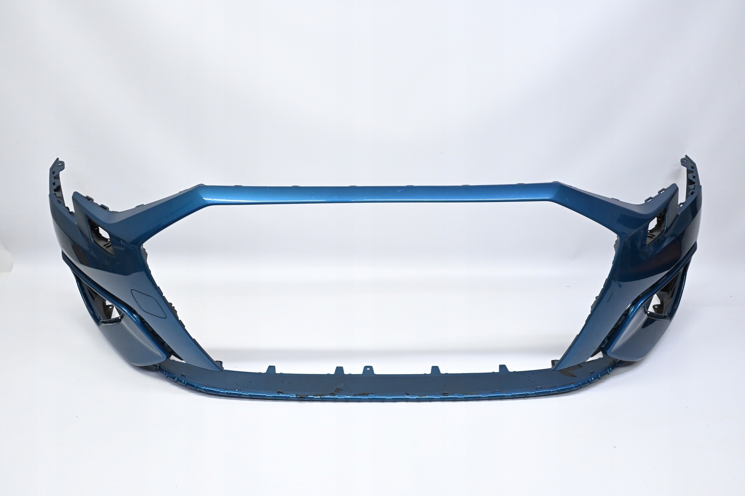 Second image of Audi A3 8Y 2020-2024 zderzak przedni oryginalny 8Y0807437