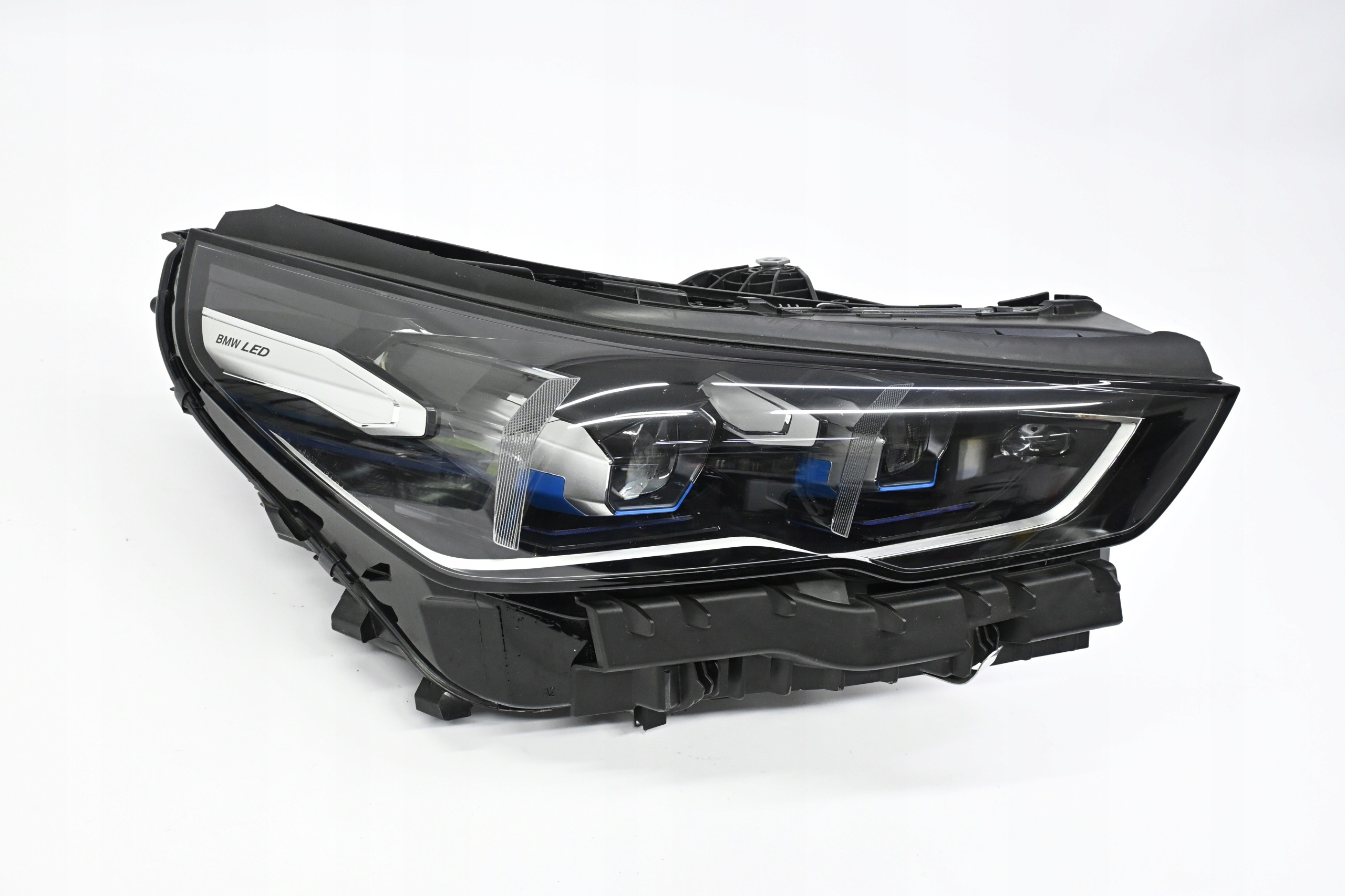 Second image of BMW 5 G60 G61 2023+ lampa prawa Full LED 5A798D2 oryginalna